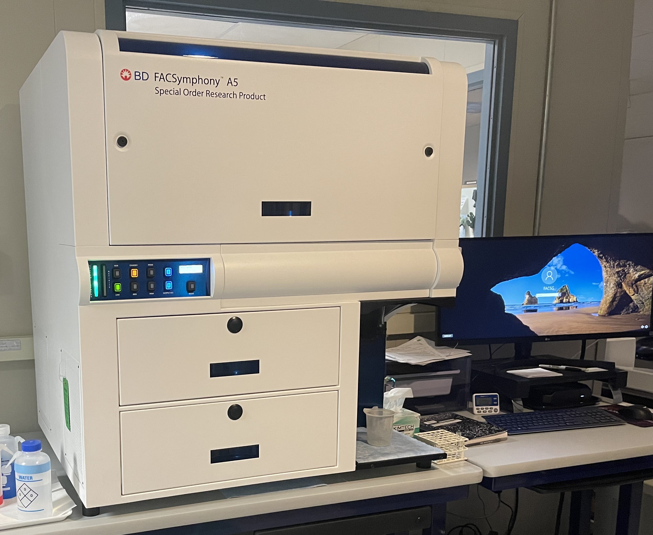 Flow Cytometry Core Facility - Instrument 2