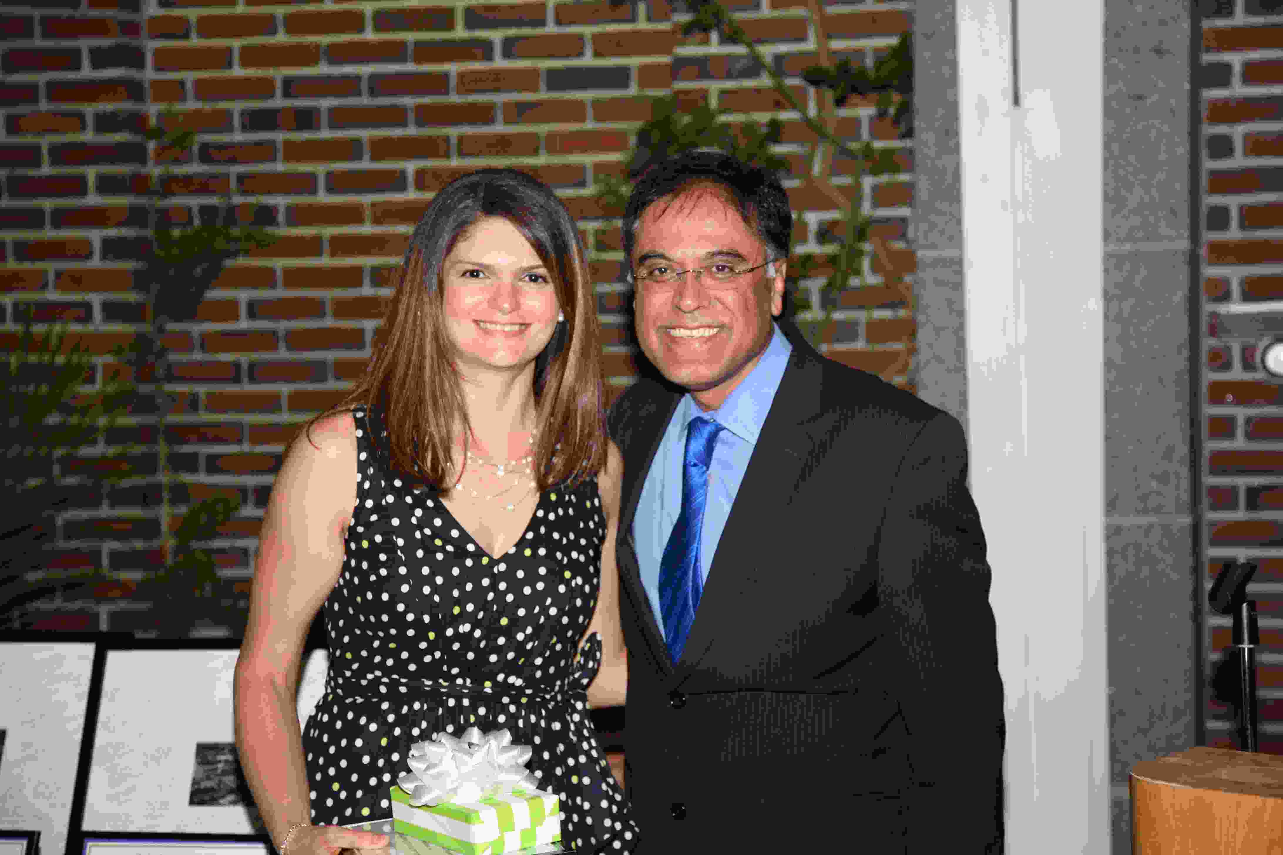 Drs. Katyucia De Macedo Rodrigues and Deepak Takhtani