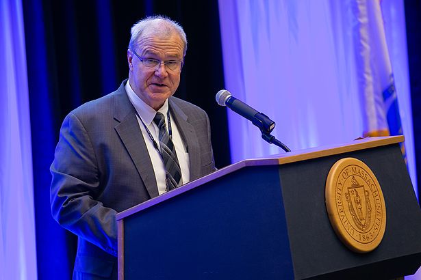 Dean Terence Flotte addresses the students.