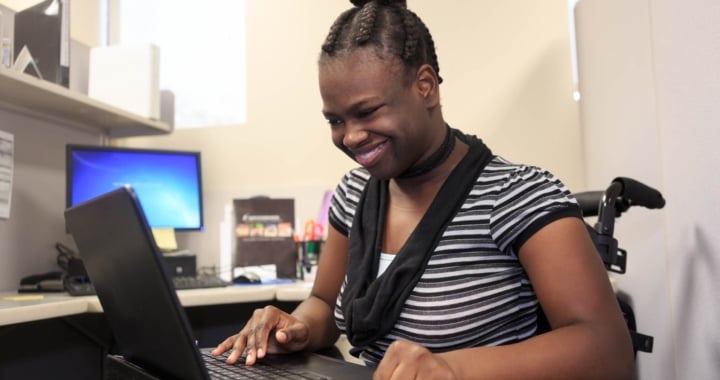 woman-on-laptop-720x380.jpg